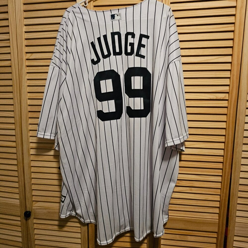 Men's Majestic Judge New York Yankees Big & Tall Cool Base Player Jersey 5XL MLB - Picture 5 of 6